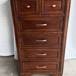 Solid Wood 6- Drawer Small Chest