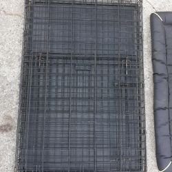 Large Wire Kennel Pet Crate Black Wire With Quality Washable Bed Pad