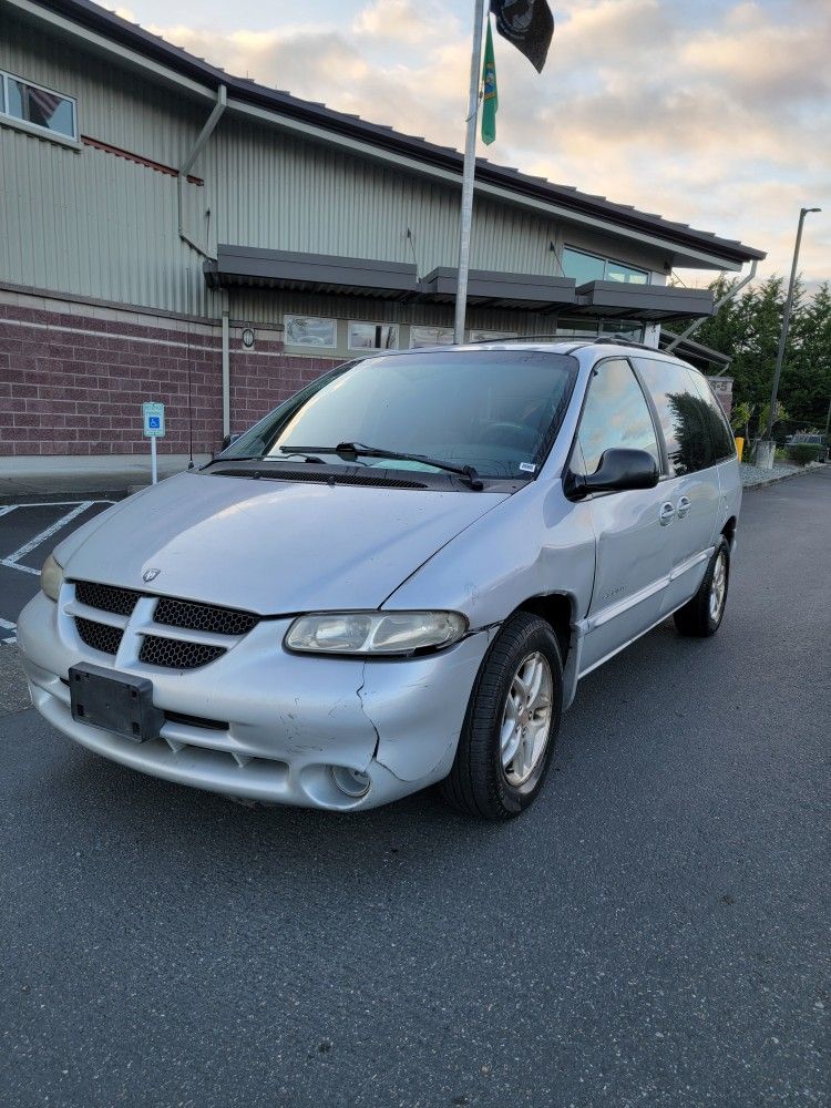 2000 Dodge Caravan