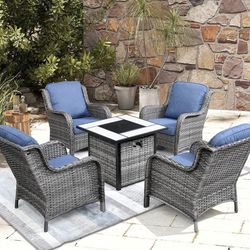 Patio furniture set outdoor new in the box