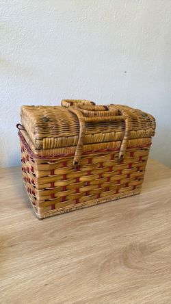 Vintage Picnic Basket
