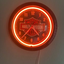 Harley Davidson Dealership H-D Bar and Shield Neon Clock