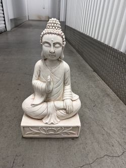 Buddha Sculpture (high quality, not plastic)
