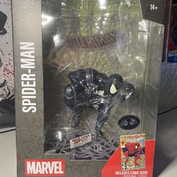 Marvel Spiderman Black Suit Statue 