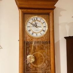 Oak Wall Pendulum Clock