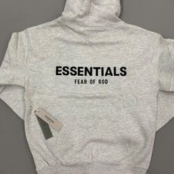 🔥 FEAR OF GOD ESSENTIALS HOODIE – LIGHT OATMEAL – SIZE SMALL (NEW)