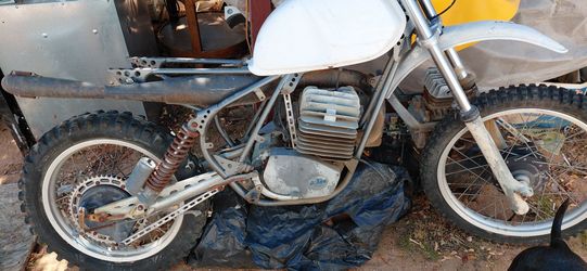 KTM Dirt Bike – Project / Parts