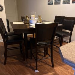 Wood Dining Room Table And Chairs