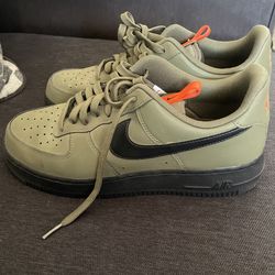 Nike AF1 & Vans Authentics.