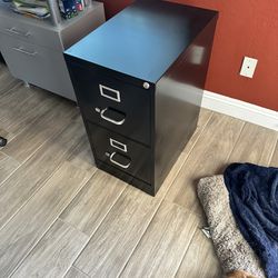 Two Drawer File Cabinet Lockable 