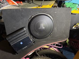 JL Audio 12TW3-D4 Shallow mount with Alpine amp