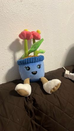 Plant Plushy🌸
