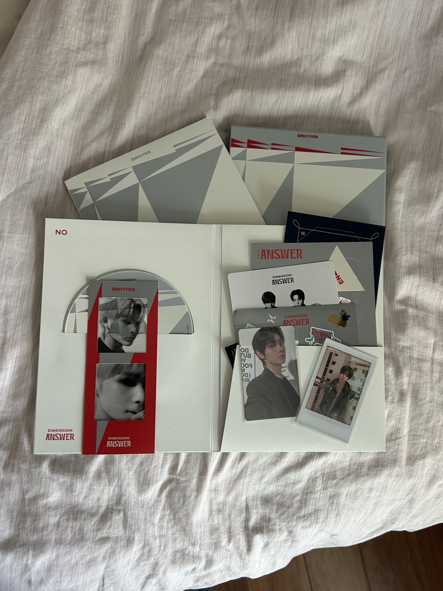 kpop enhypen dimension: answer (no ver.) photo cards included