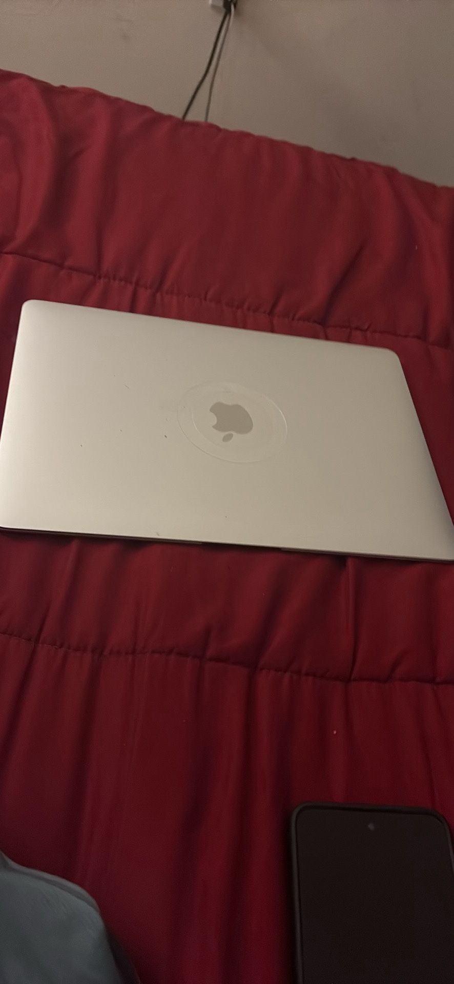 MacBook