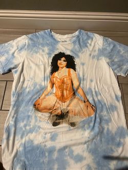 Remi wolf size large shirt as is condition
