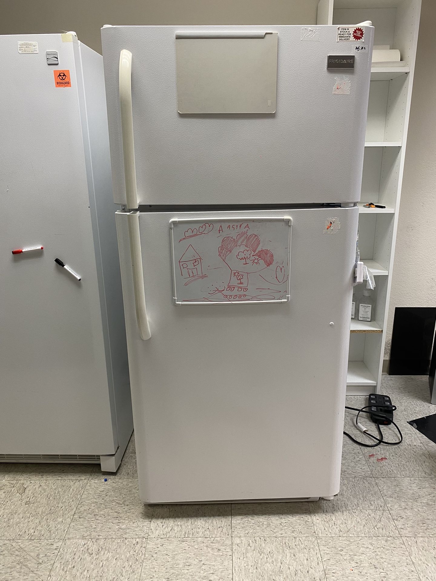 Frigidaire top-freezer refrigerator