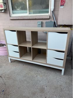Wood dresser