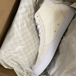 Lizzie Armanto Hi-Top Vans size 9.5 MENS,  size 11 WOMEN