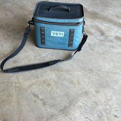 Lunch Box Yeti