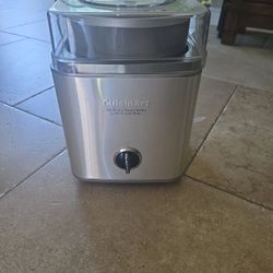 Cuisinart Icecream Maker
