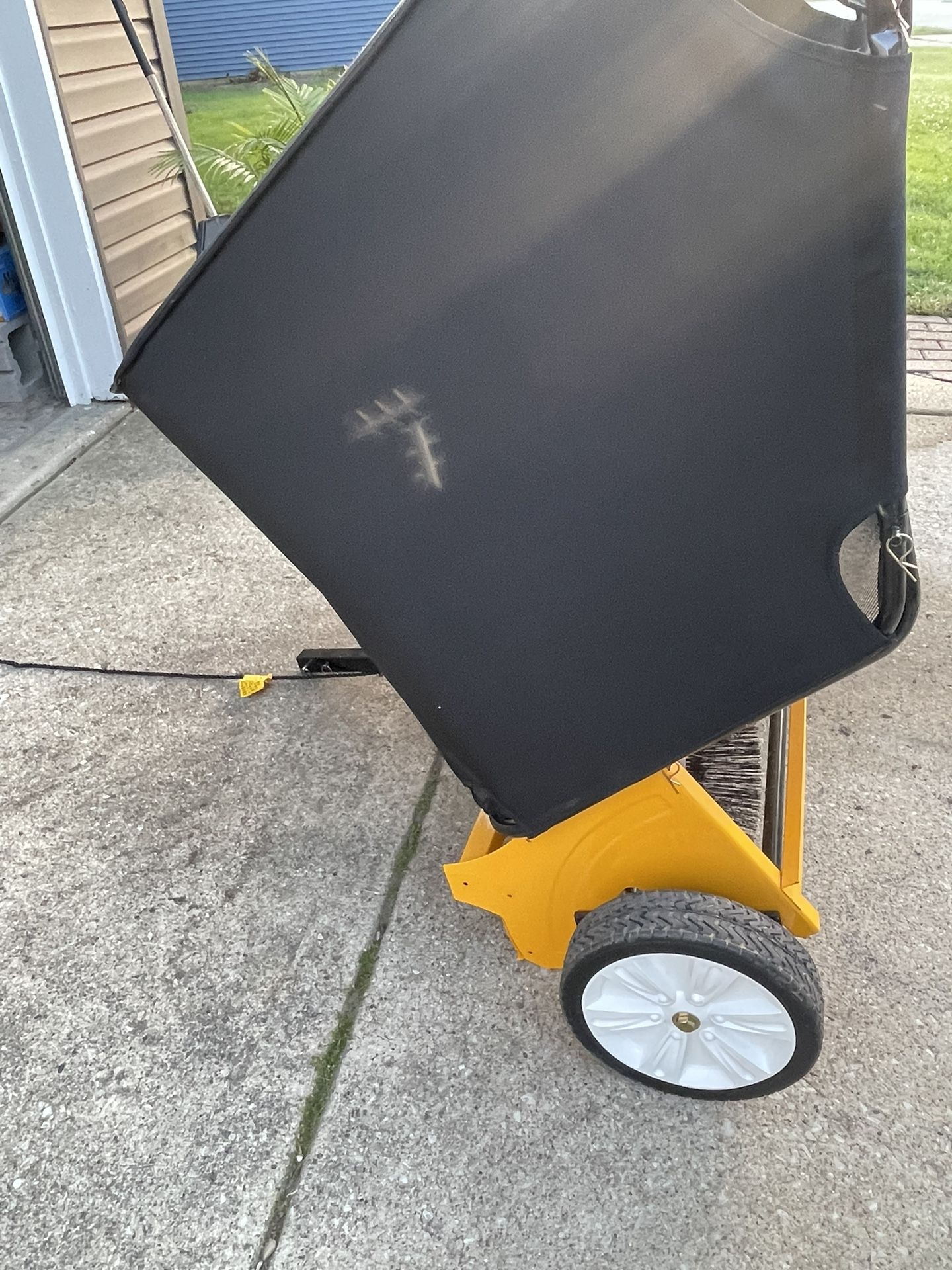 Tow Behind Lawn Sweeper