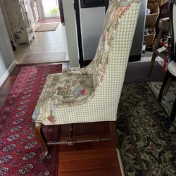 Two Chair For $70 Good Condición 