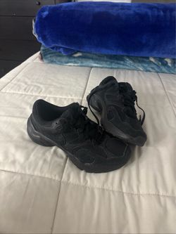 Nike Women’s Black Sneakers
