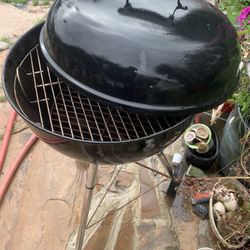 BBQ 19 Inch Round  Clean.