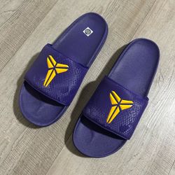 Kobe Offcourt slides size 14 men lakers