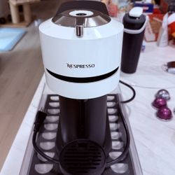 Nespresso Vertuo Next Coffee and Espresso Maker by De'Longhi, White