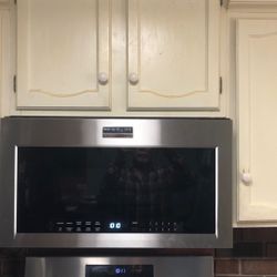 Frigidaire Microwave