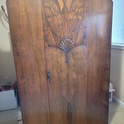 Armoire
