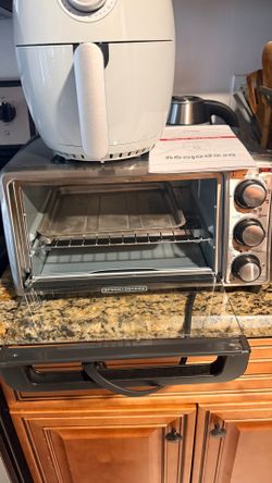 Oven and air fryer