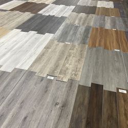 Pisos LVP, Para Todos !! Grandes Promociones Y Los Mejor Desde 0.99 Sqf