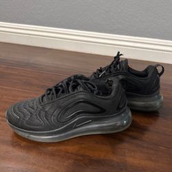Nike Air Max 720