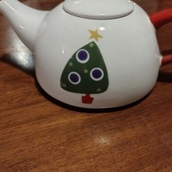 Vintage Christmas Tea Pot 