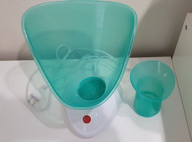 Facial Steamer And Sinus Decongestant 