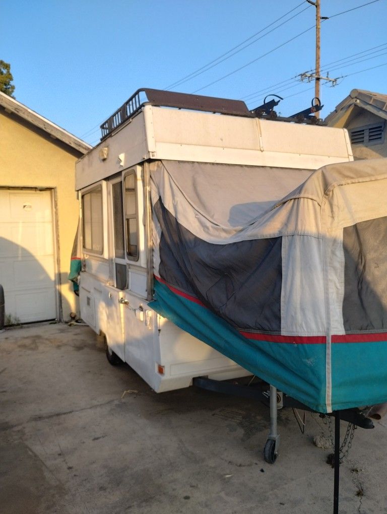 Pop Up Camper for Sale in Montclair, CA OfferUp