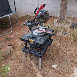 Skil 10-inch Dual Bevel Sliding Compound Miter Saw, model MS6305-00.