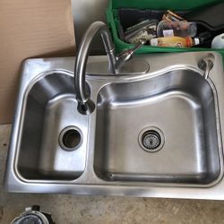 SS Sink With Faucet And Disposal 