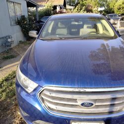 2015 Ford Taurus