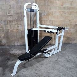 Life Fitness Strength Bench Press / Shoulder Strength Read