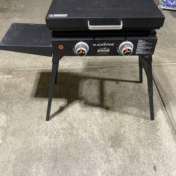 Blackstone 2 Burner Grill + Stand and Carrying Case
