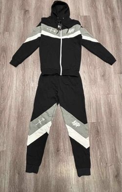 Men’s sweatsuit