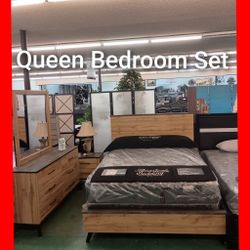 🥰 Queen Bedroom Set 
