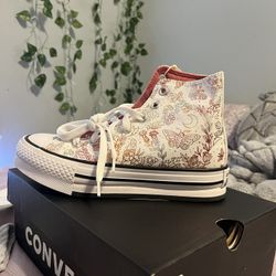 Converse Youth Size 2 
