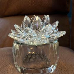 Glass trinket Box Lotus Flower 25.00