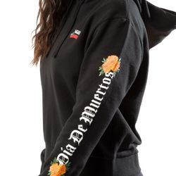 Vans x Loteria Hoodie Womens Small Ofrenda Boxy Graphic Sweatshirt Candle Roses
