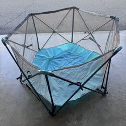 Collapsible Playpen 