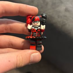 Lego Harley Quinn, Mini Fig